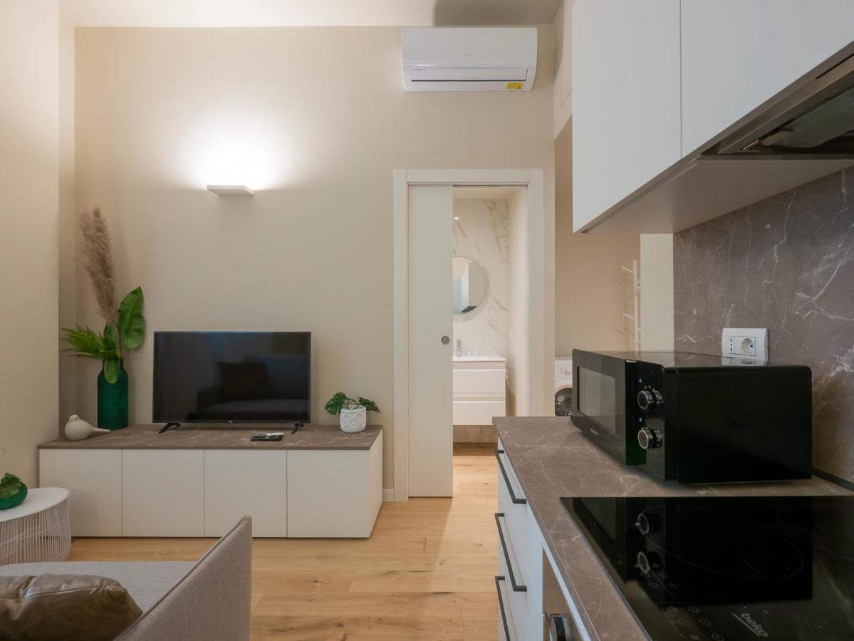 מילאנו I Host Apartment - Ranzoni 1 מראה חיצוני תמונה