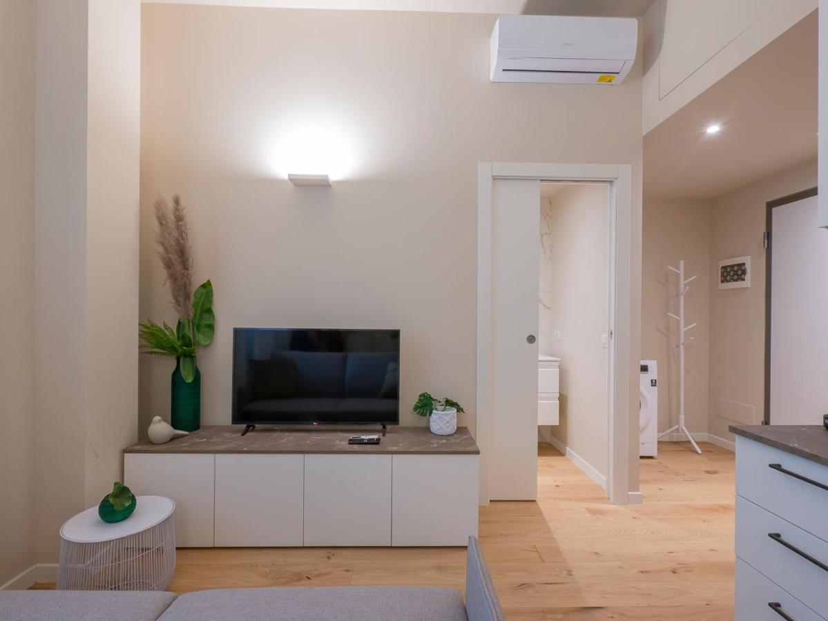 מילאנו I Host Apartment - Ranzoni 1 מראה חיצוני תמונה