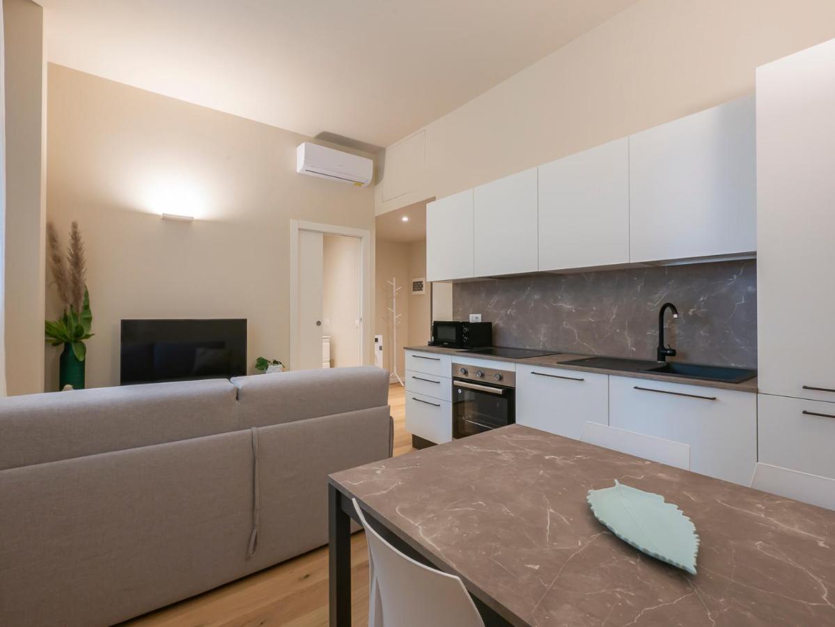 מילאנו I Host Apartment - Ranzoni 1 מראה חיצוני תמונה